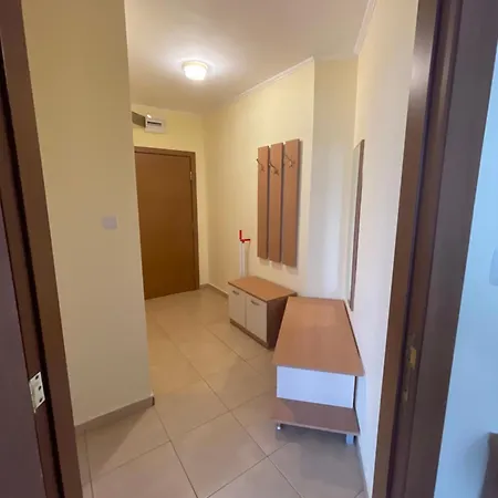 Yassen - Apartma 41 S Vyhledem Na Bazen Napospart