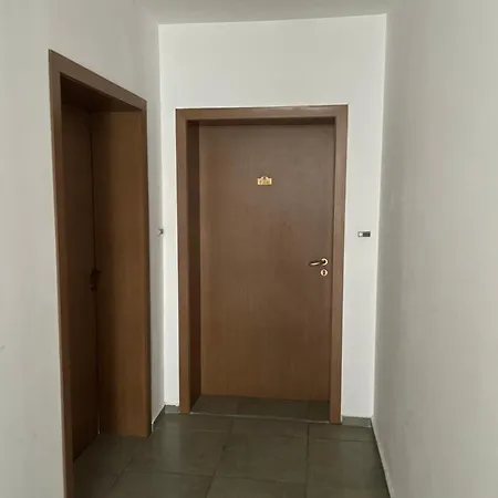 Yassen - Apartma 41 S Vyhledem Na Bazen Sunny Beach